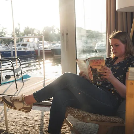 Of The Houseboat - Zen Dinteloord