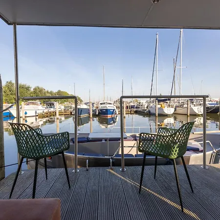 Of The Houseboat - Zen Πλωτό κατάλυμα