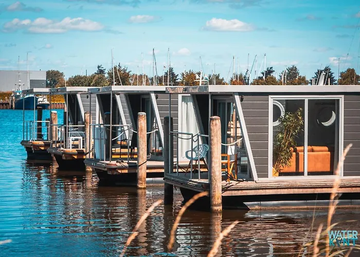 Of The Houseboat - Zen