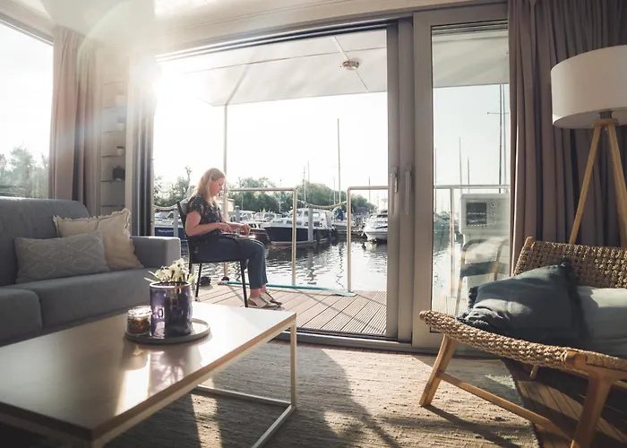 Hotel en barco Of The Houseboat - Zen