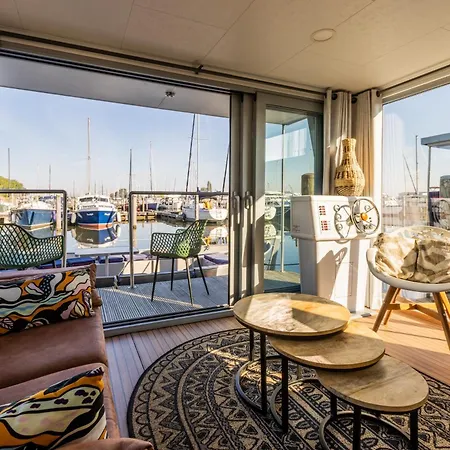 Of The Houseboat - Zen * Dinteloord