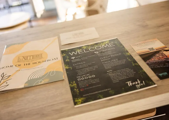 Of The Houseboat - Zen Botel